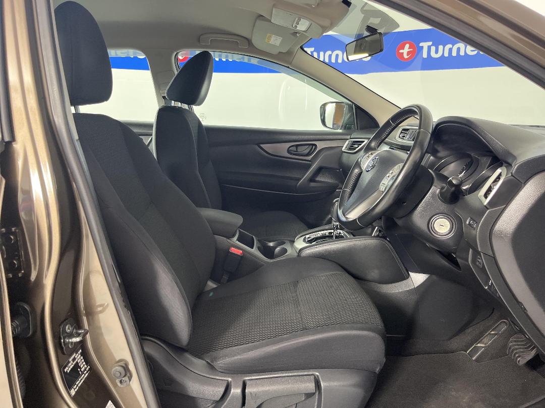 Photo '16' of Nissan Qashqai Photo '16' of Nissan Qashqai