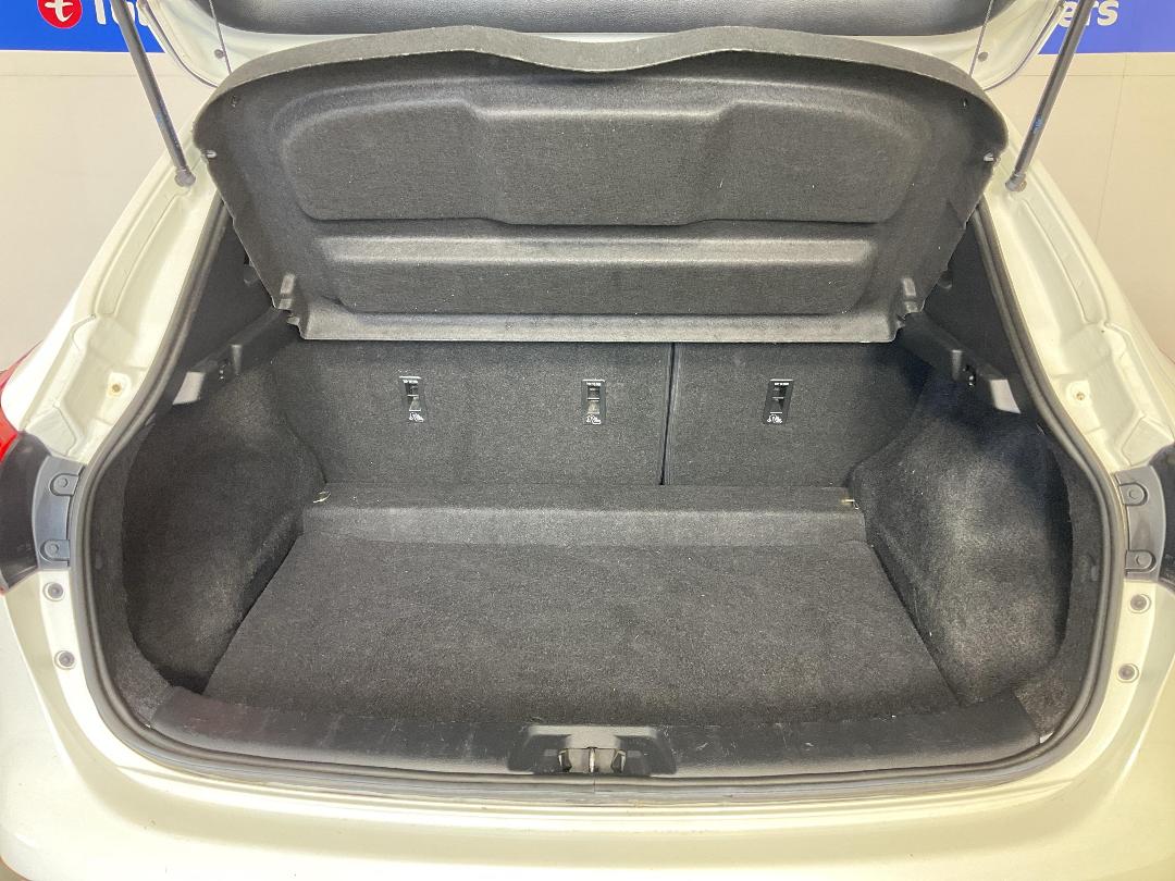 Photo '14' of Nissan Qashqai