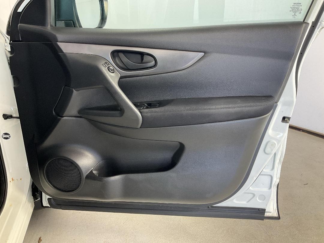 Photo '15' of Nissan Qashqai