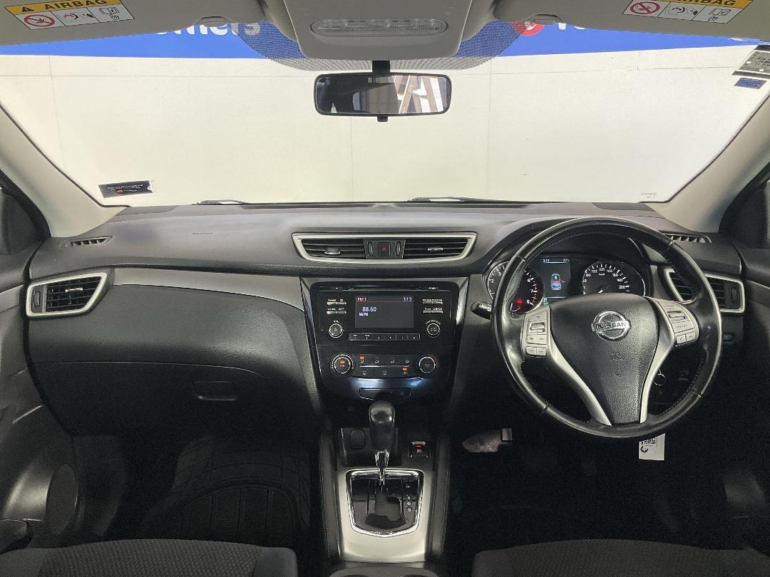 Photo '17' of Nissan Qashqai