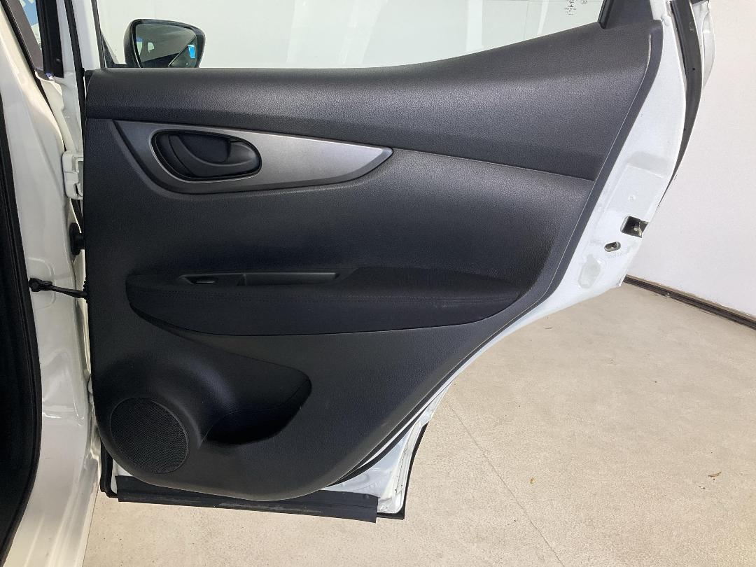 Photo '19' of Nissan Qashqai