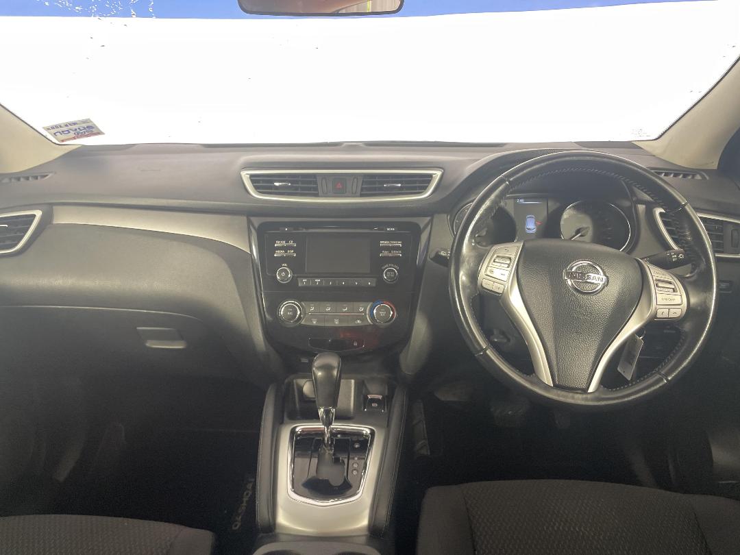 Photo '17' of Nissan Qashqai