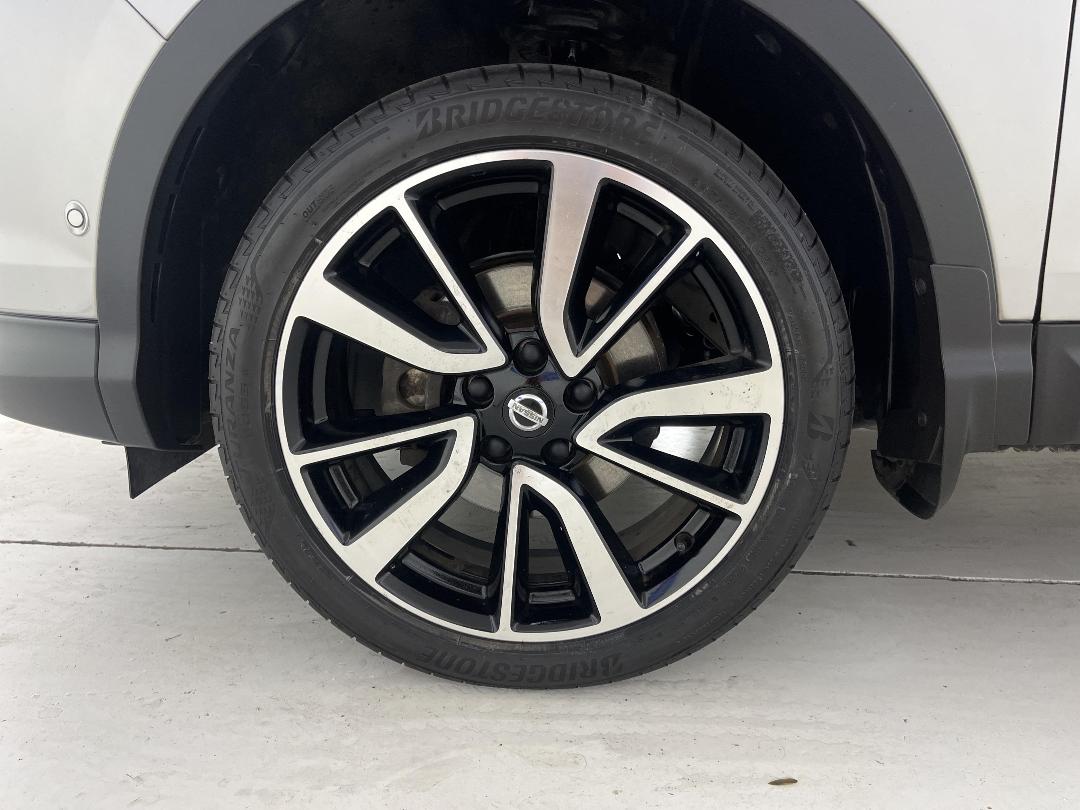 Photo '10' of Nissan Qashqai Photo '10' of Nissan Qashqai