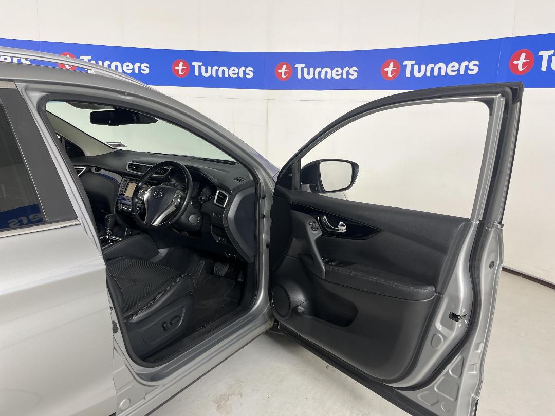 Photo '15' of Nissan Qashqai Photo '15' of Nissan Qashqai