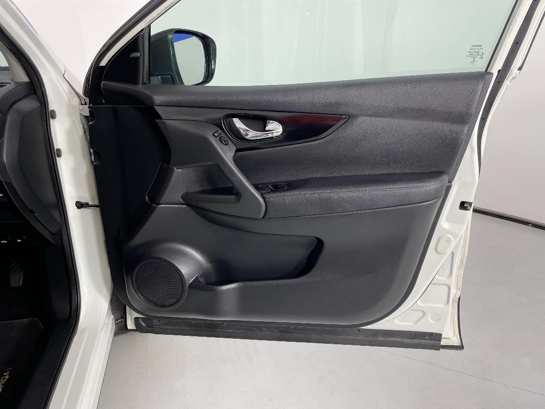 Photo '15' of Nissan Qashqai