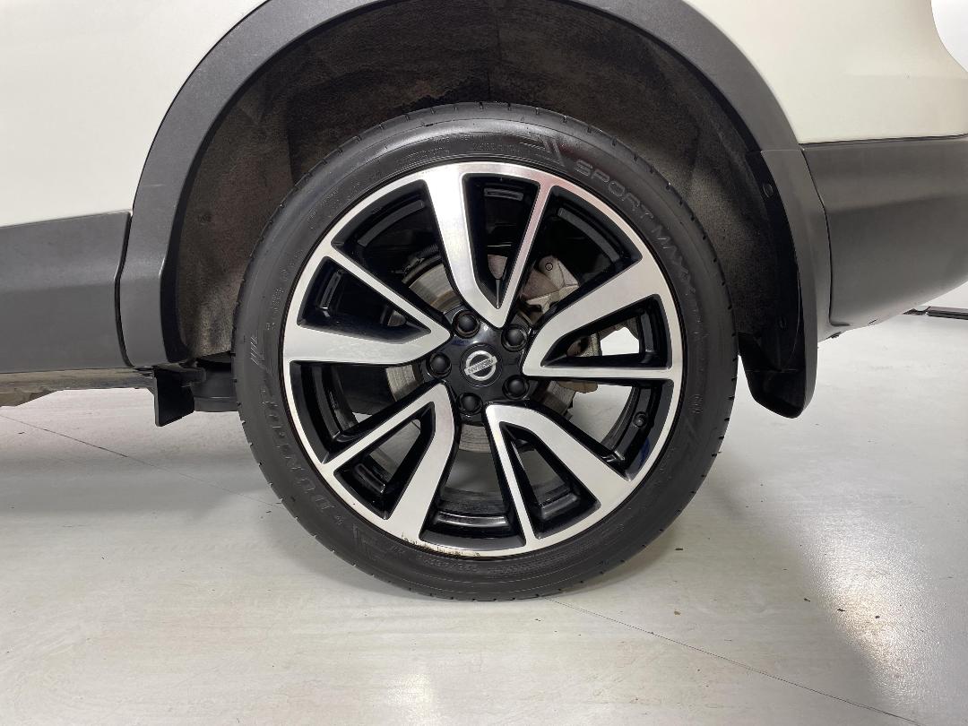 Photo '11' of Nissan Qashqai