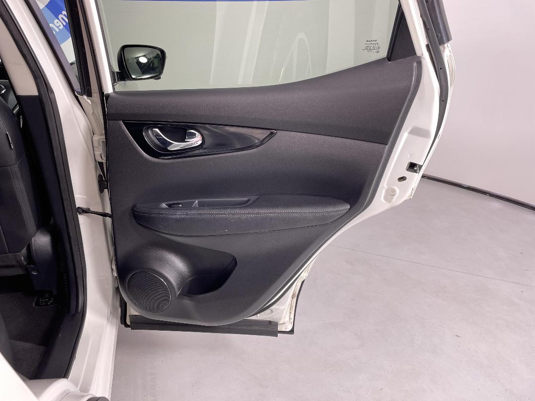 Photo '19' of Nissan Qashqai