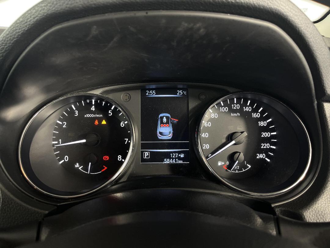 Photo '21' of Nissan Qashqai