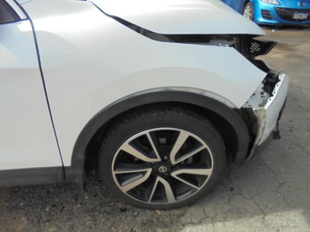 Photo '11' of Nissan Qashqai TI