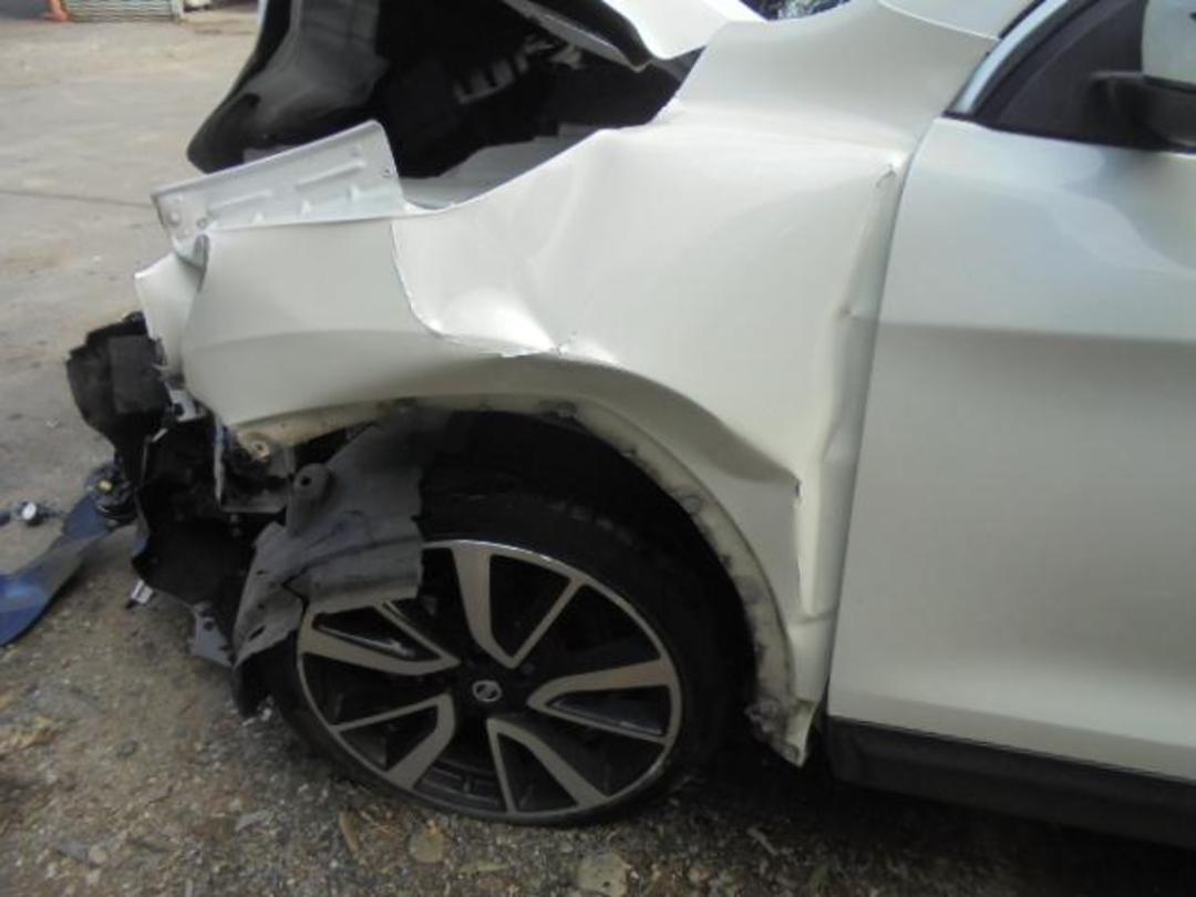 Photo '14' of Nissan Qashqai TI