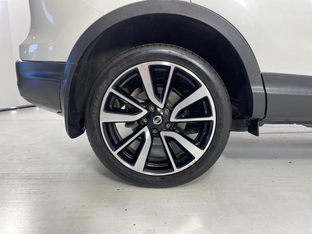 Photo '12' of Nissan Qashqai