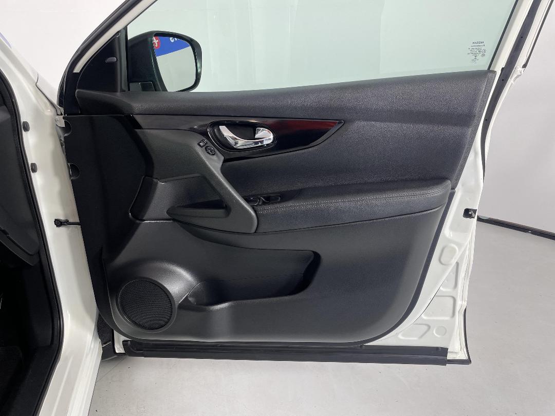 Photo '15' of Nissan Qashqai