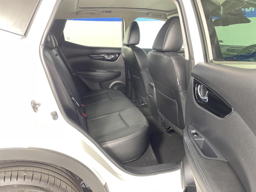 Photo '20' of Nissan Qashqai