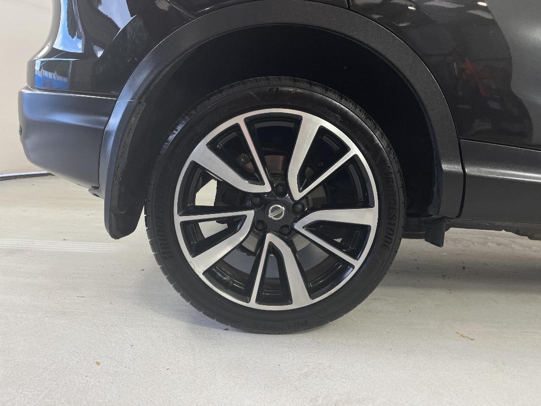 Photo '12' of Nissan Qashqai