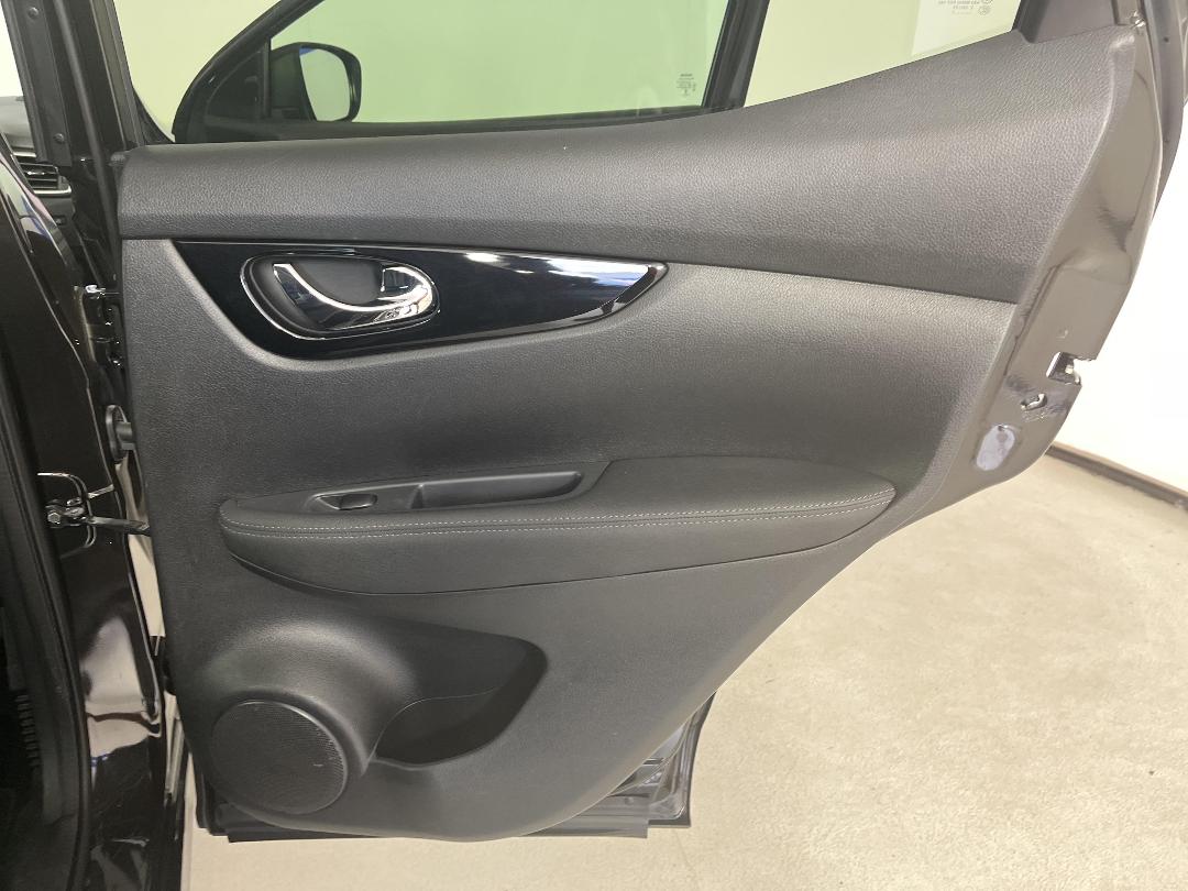 Photo '19' of Nissan Qashqai