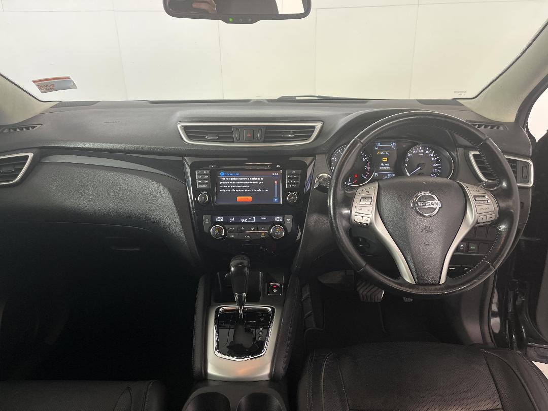 Photo '17' of Nissan Qashqai