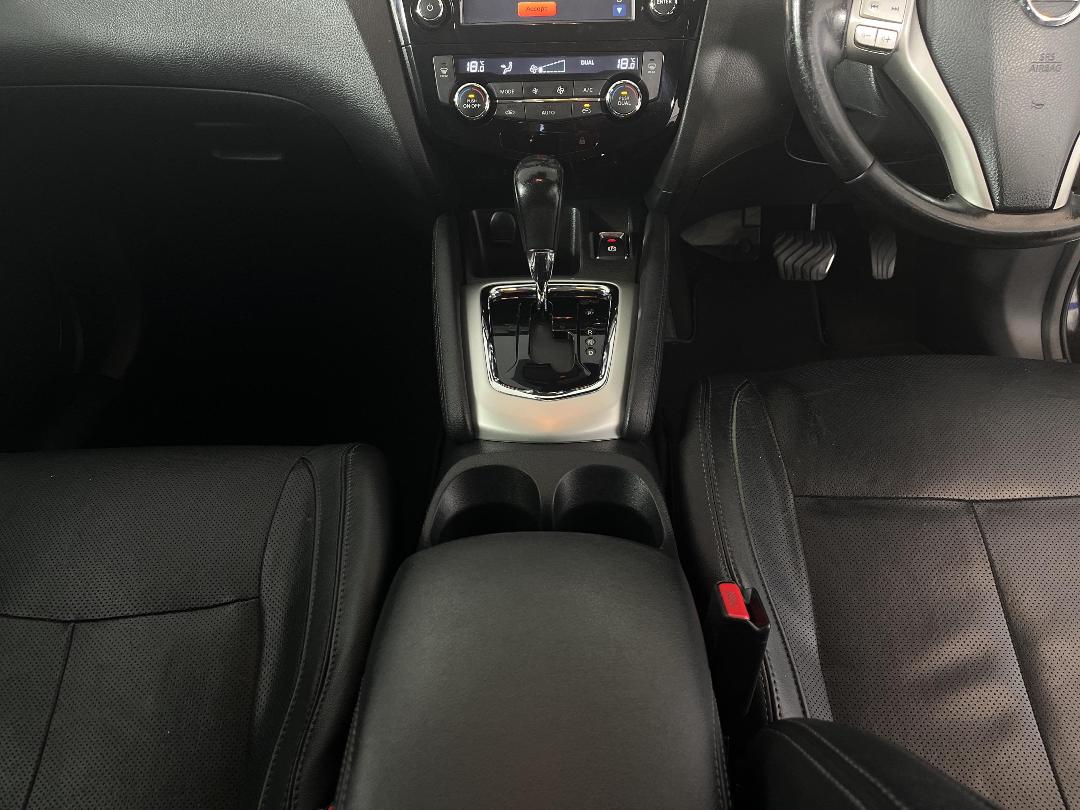 Photo '18' of Nissan Qashqai