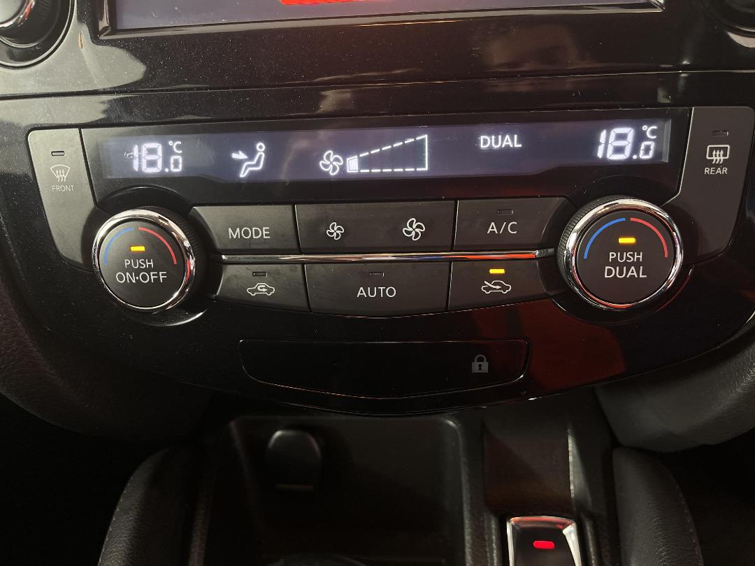 Photo '28' of Nissan Qashqai