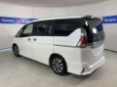 Thumbnail '5' of Nissan Serena