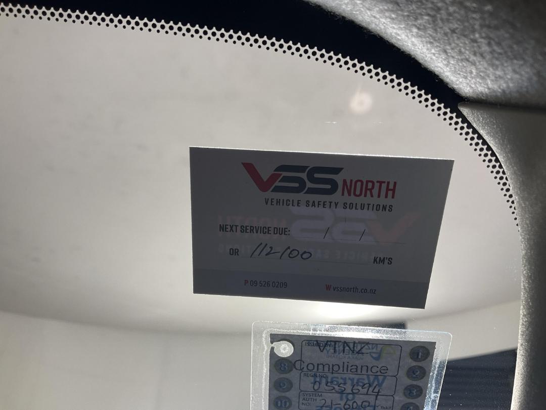 Photo '23' of Nissan Serena