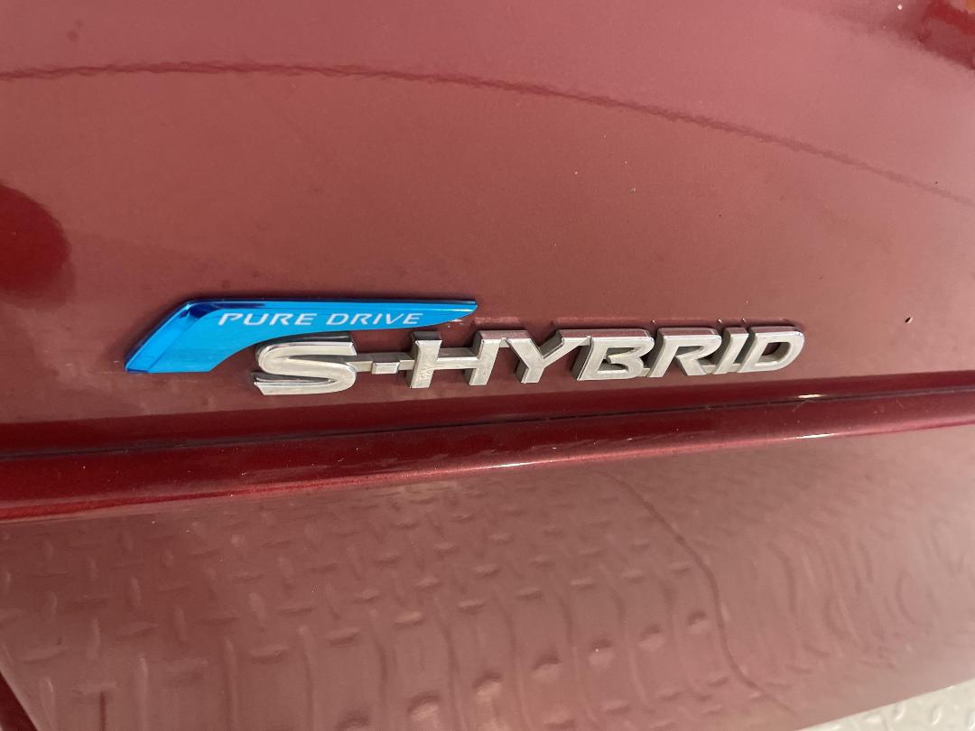 Photo '36' of Nissan Serena Photo '36' of Nissan Serena