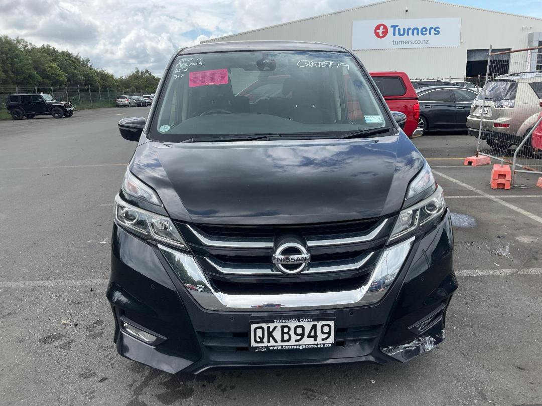 Photo '2' of Nissan Serena Highway Star Photo '2' of Nissan Serena Highway Star