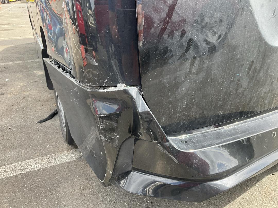 Photo '10' of Nissan Serena Highway Star Photo '10' of Nissan Serena Highway Star