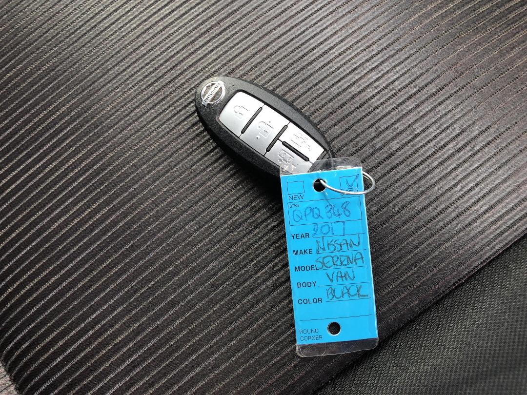 Photo '12' of Nissan Serena 2L Petrol Hybrid