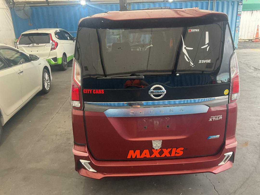 Photo '11' of Nissan Serena Highway Star