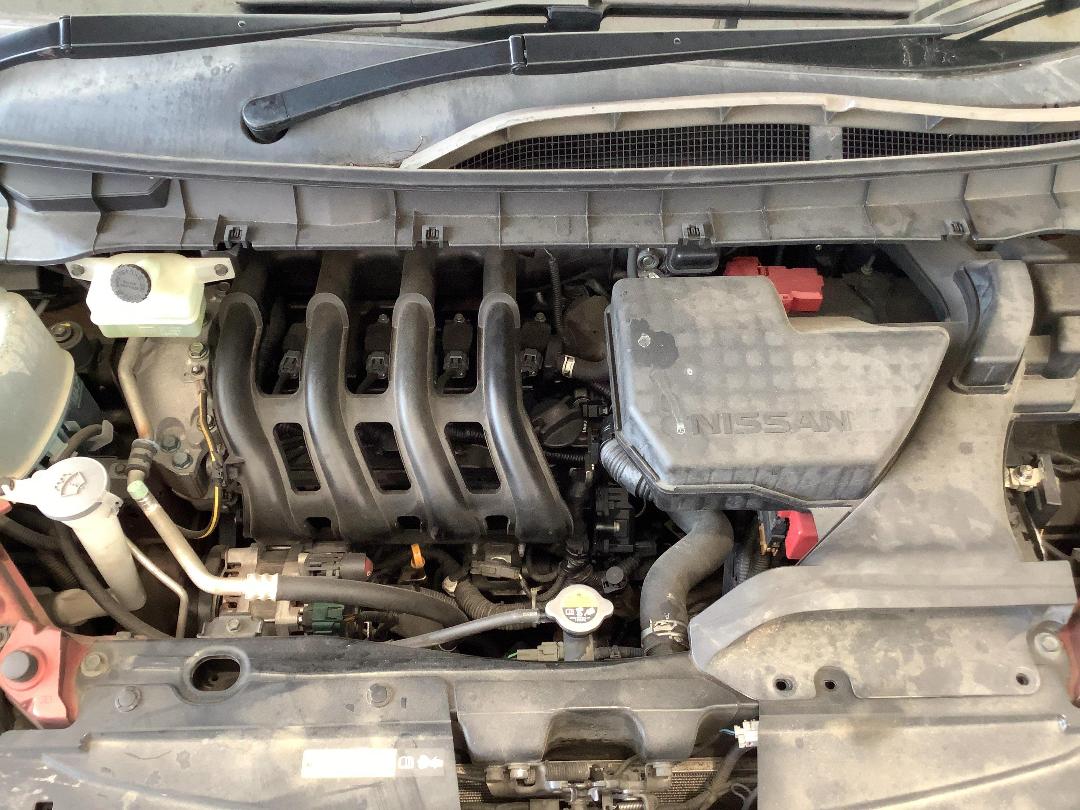 Photo '9' of Nissan Serena