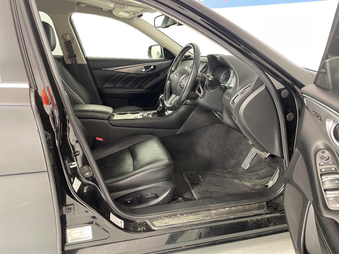 Photo '16' of Nissan Skyline Photo '16' of Nissan Skyline