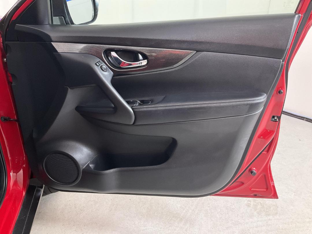 Photo '15' of Nissan X-Trail Photo '15' of Nissan X-Trail