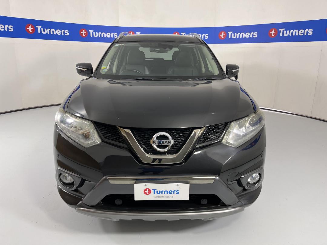 Photo '2' of Nissan X-Trail