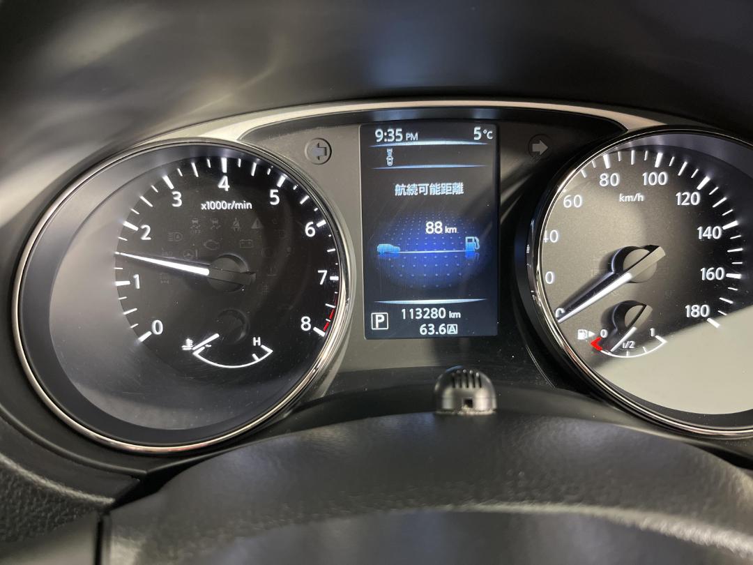 Photo '21' of Nissan X-Trail