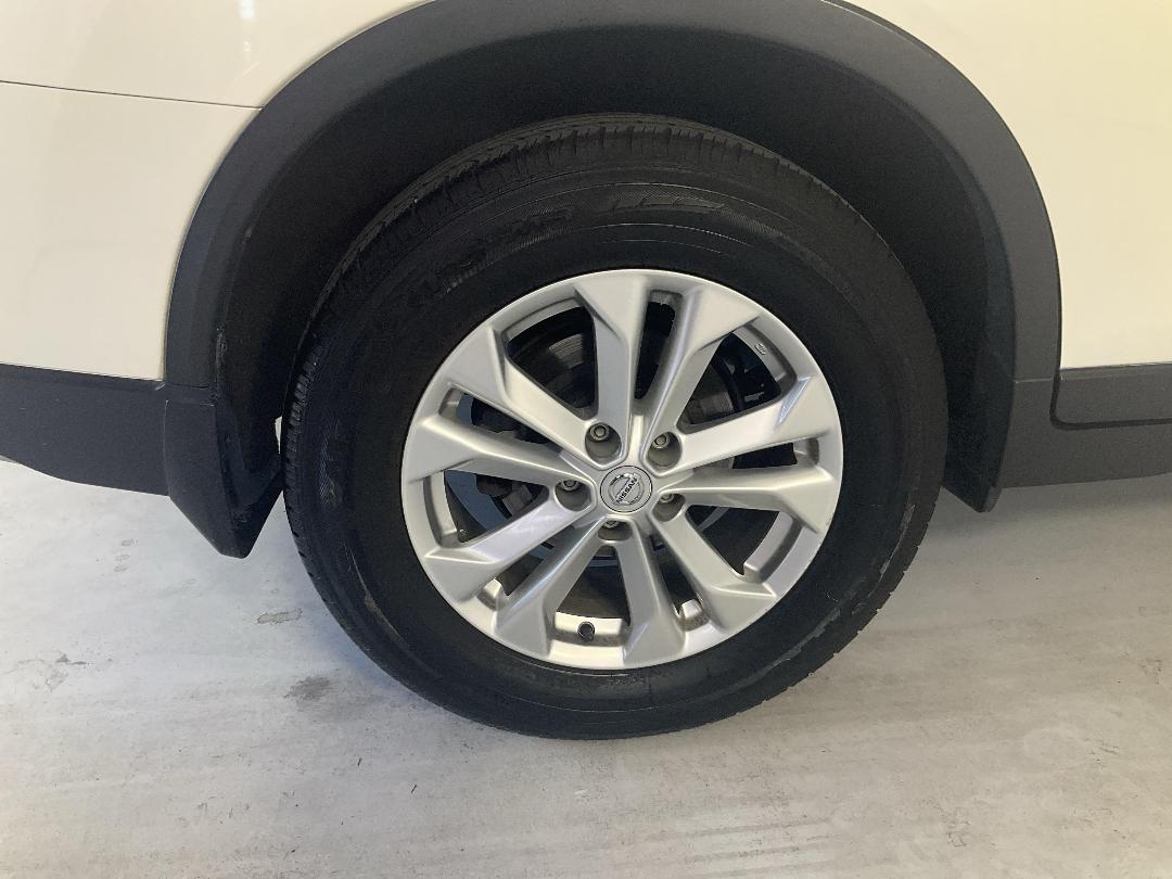 Photo '12' of Nissan X-Trail