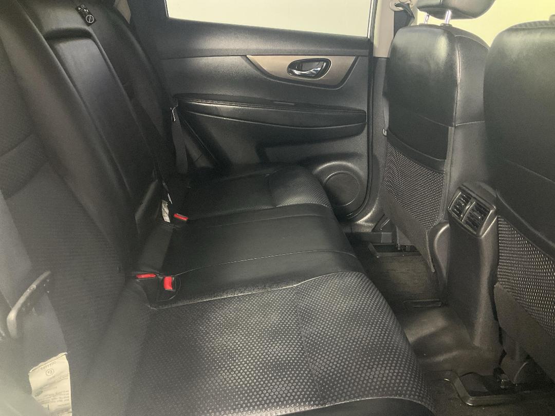 Photo '20' of Nissan X-Trail