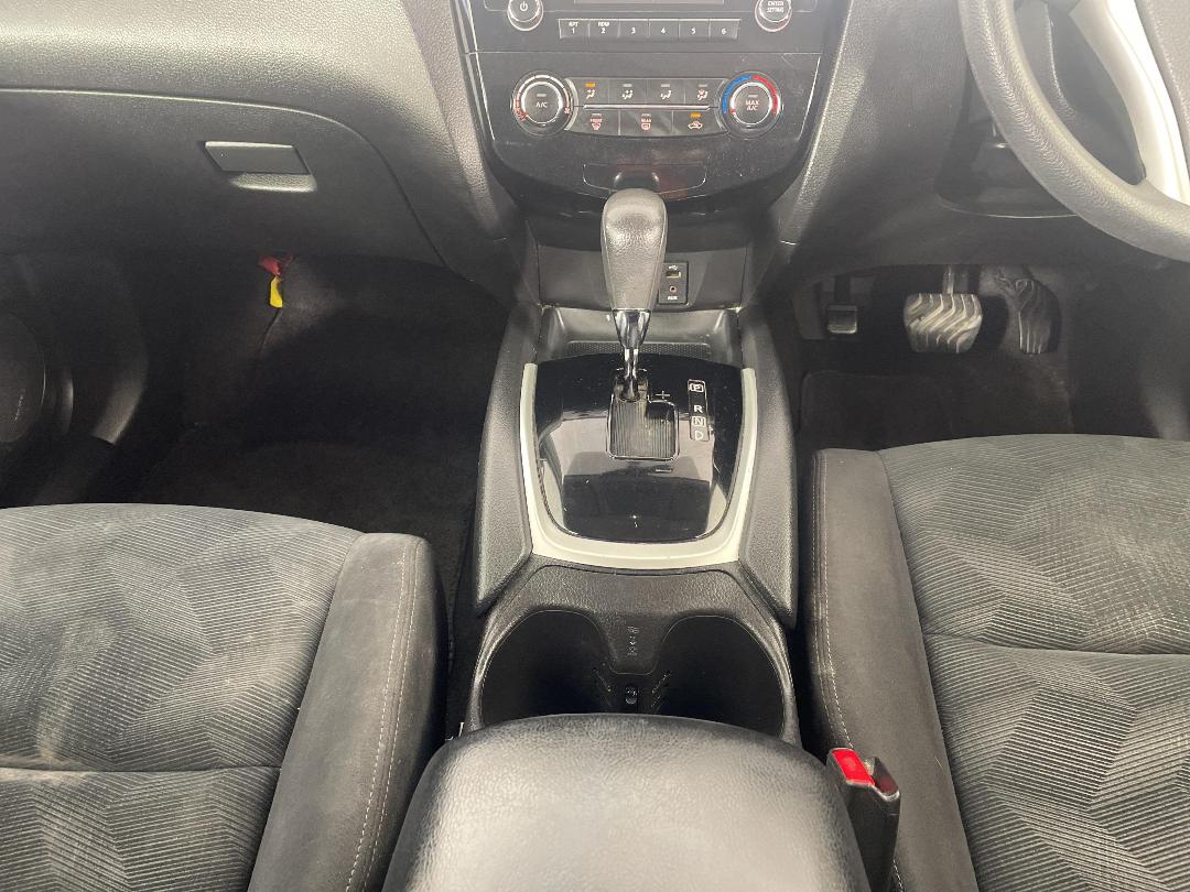 Photo '18' of Nissan X-Trail Photo '18' of Nissan X-Trail