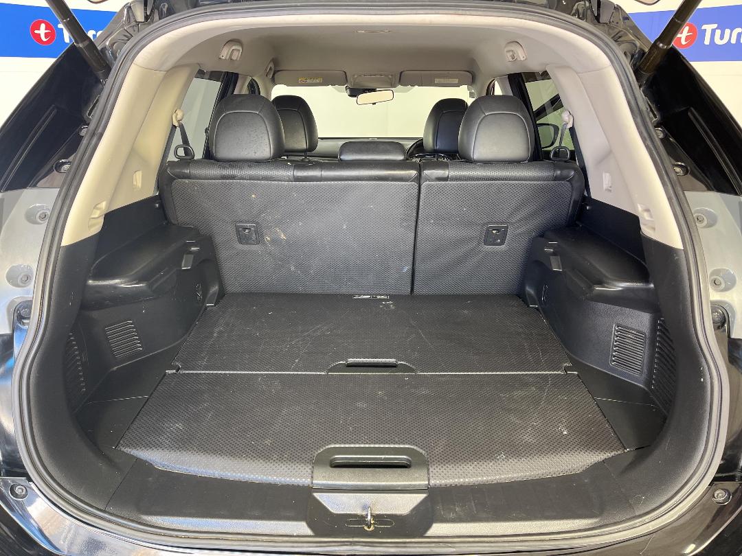 Photo '14' of Nissan X-Trail Photo '14' of Nissan X-Trail