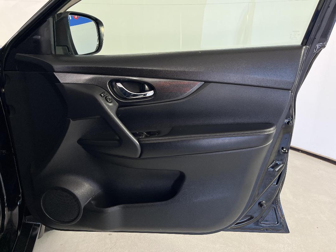 Photo '15' of Nissan X-Trail Photo '15' of Nissan X-Trail