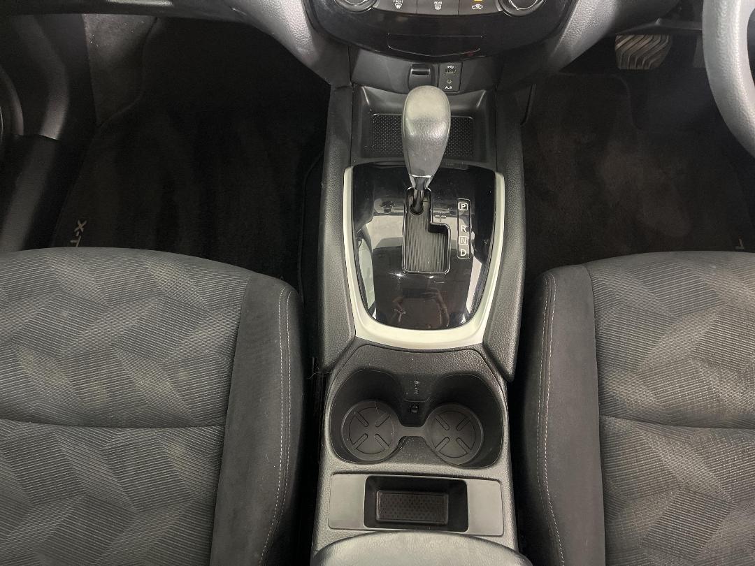 Photo '23' of Nissan X-Trail