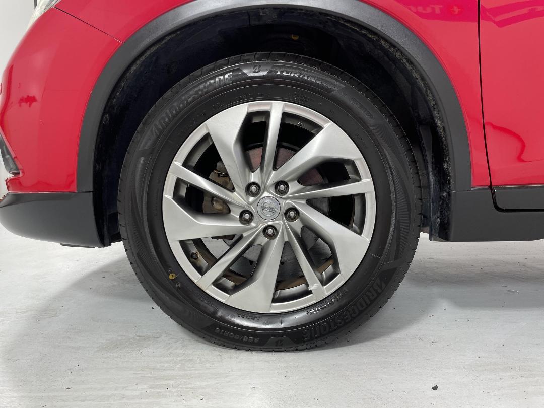 Photo '10' of Nissan X-Trail