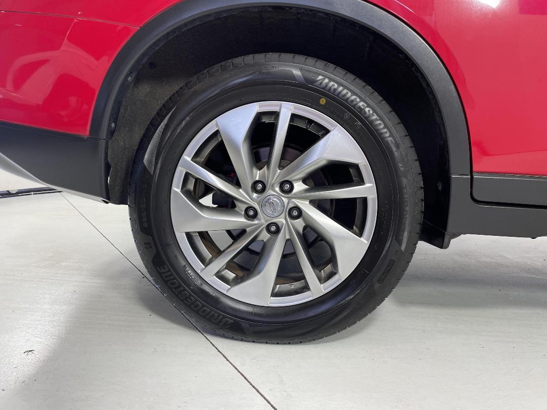 Photo '12' of Nissan X-Trail