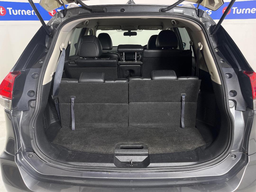 Photo '14' of Nissan X-Trail