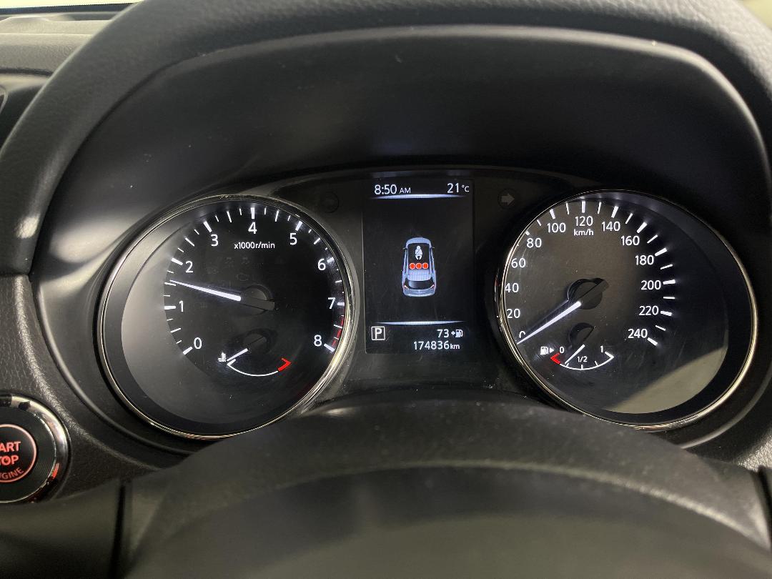 Photo '21' of Nissan X-Trail