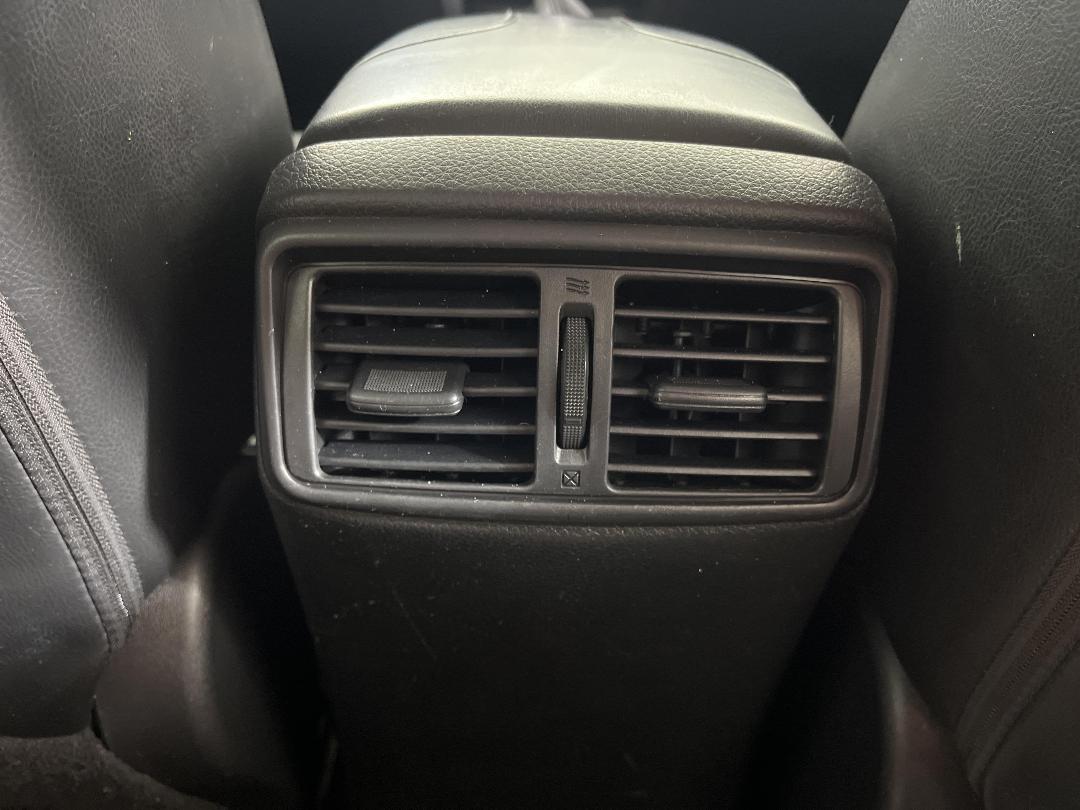 Photo '24' of Nissan X-Trail