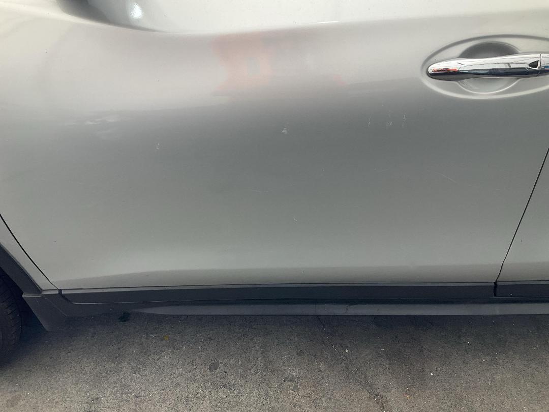 Photo '7' of Nissan X-Trail ST