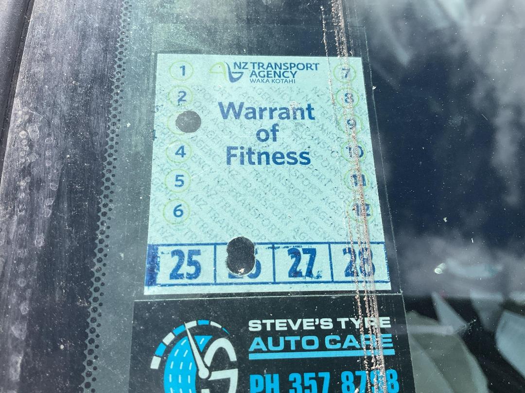 Photo '15' of Nissan X-Trail ST