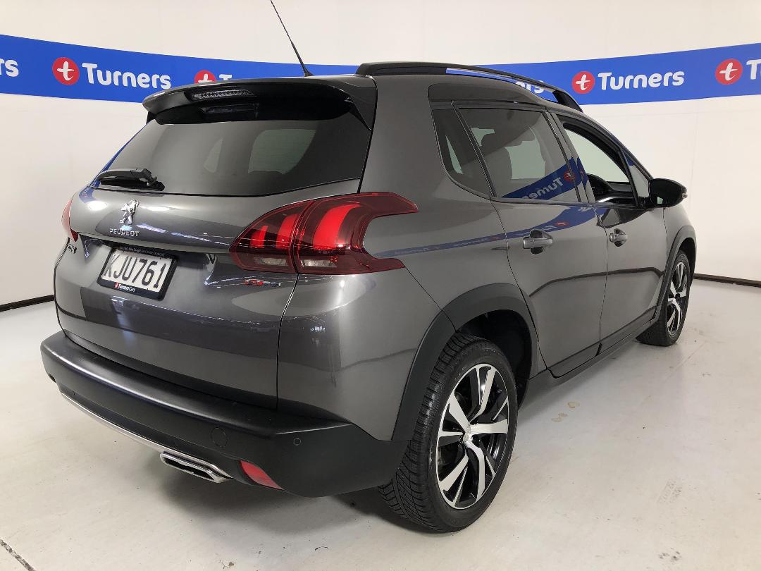 Photo '7' of Peugeot 2008