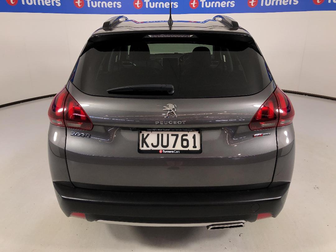 Photo '6' of Peugeot 2008