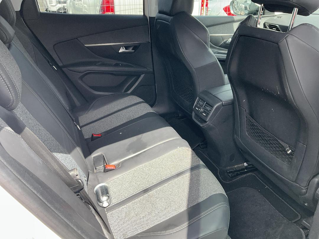 Photo '11' of Peugeot 3008 Allure Photo '11' of Peugeot 3008 Allure